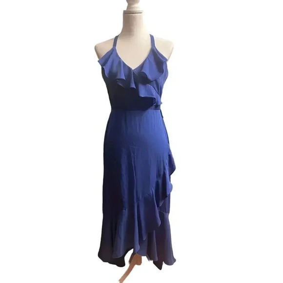 Shift Dresses & Skirts - Shift nwt dress ruffled and spaghetti straps size medium